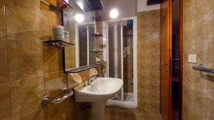 BAGNO CON BOX DOCCIA